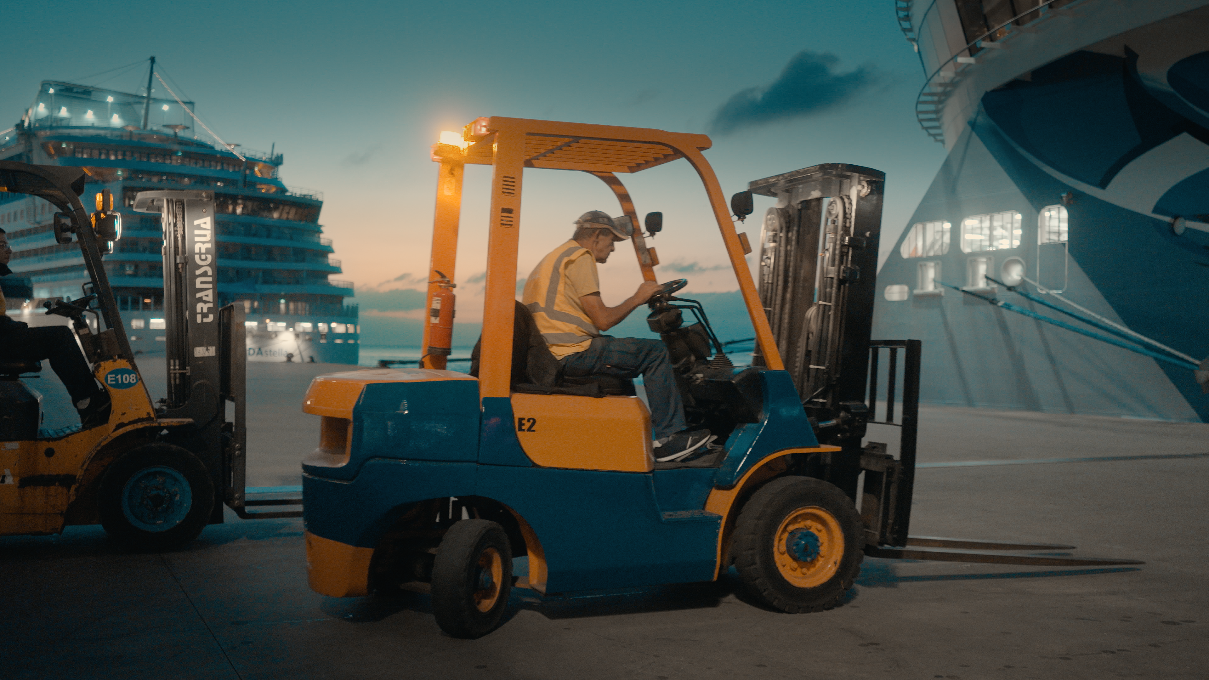 Technical Equipment Rental